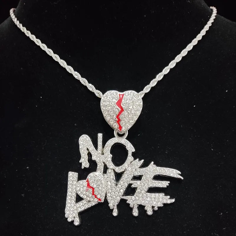 CHAÎNE CUBAN "NO LOVE" coeur brisé 50cm